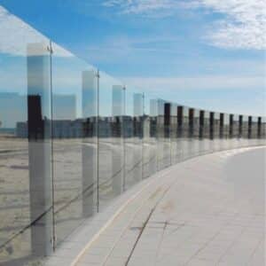 Glass railing post